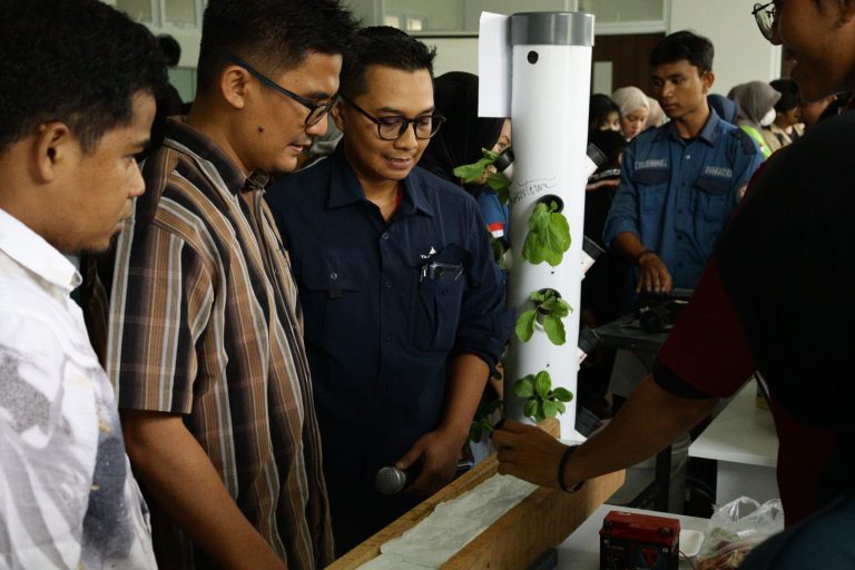 Capstone Design Day 2025: Mewujudkan Inovasi Berkelanjutan di BidangTeknik Biosistem